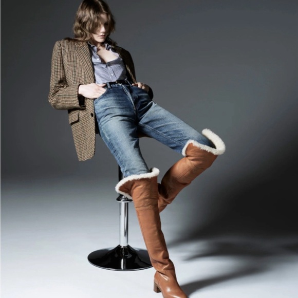 Celine - Picture 5 of 16